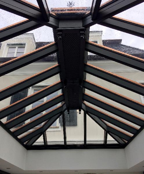 Gerumiger englischer Wintergarten am Bodensee Untersicht Dachkonstruktion