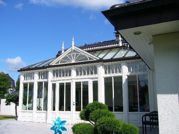 Wintergarten im Ruhrgebiet Frontansicht Wintergarten im Ruhrgebiet Frontansicht